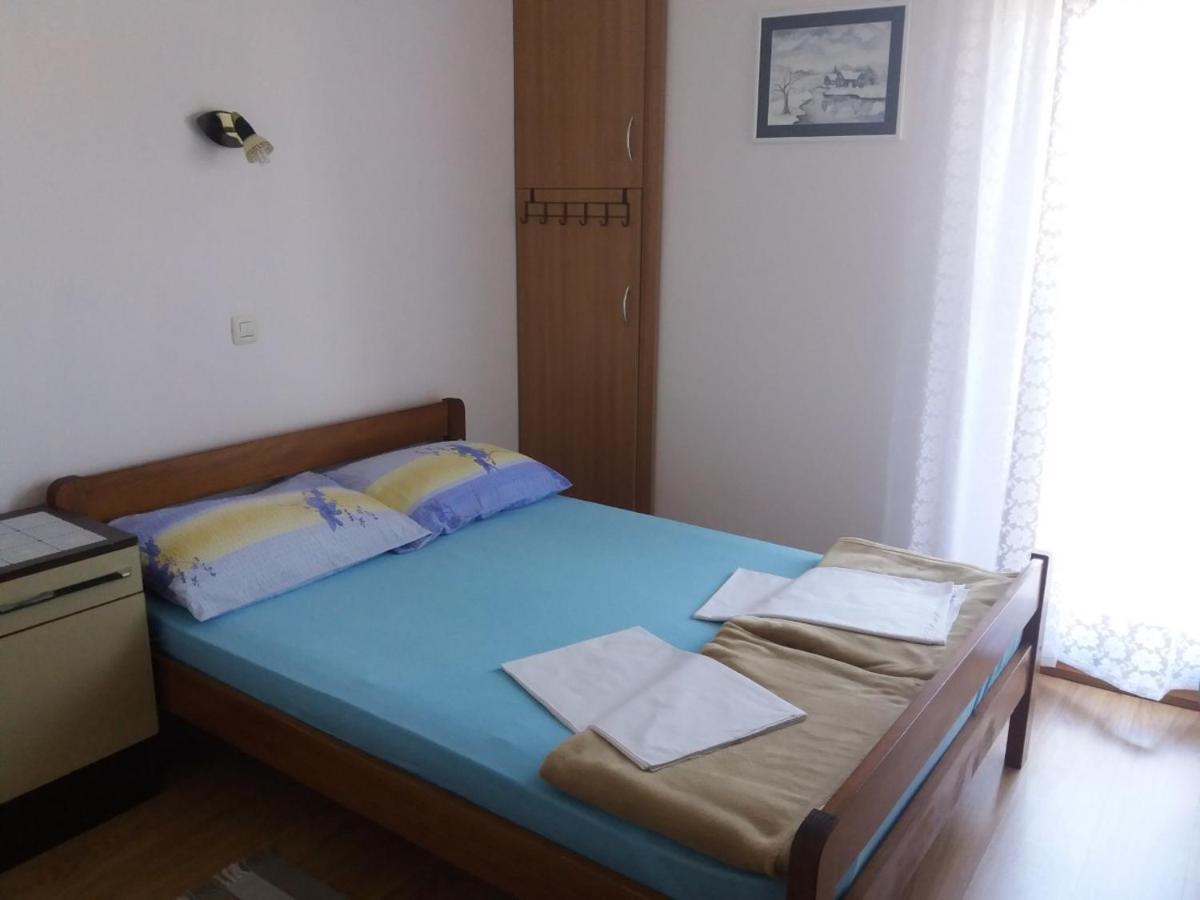 Apartment Visnja -Near Queen Beach Нин Экстерьер фото