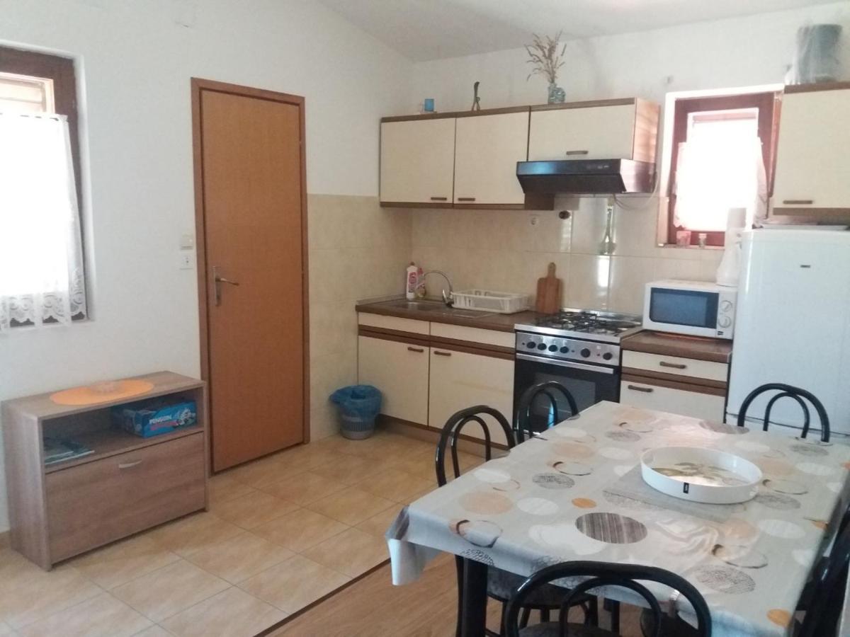 Apartment Visnja -Near Queen Beach Нин Экстерьер фото